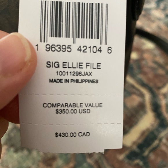 NEW COACH crossbody Ellie File Bag In Signature Canvas 😍😍 FREE SHIPPING!!! - Picture 5 of 10